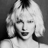 unidad básica taylor momsen profil fotoğrafı