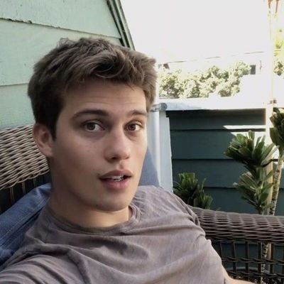 biggbadvampire's profile picture