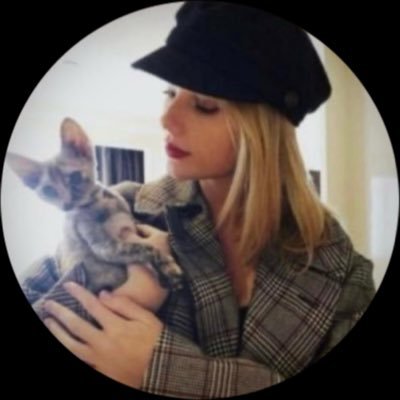 devira's profile picture