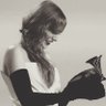 dear reader VIU A TAYLOR 🖤's profile picture