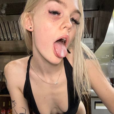 molly's profile picture
