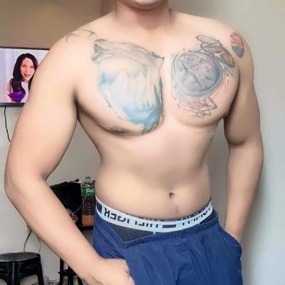 hellow's profile picture