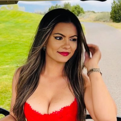 Bee's profile picture