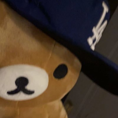 흠..'s profile picture
