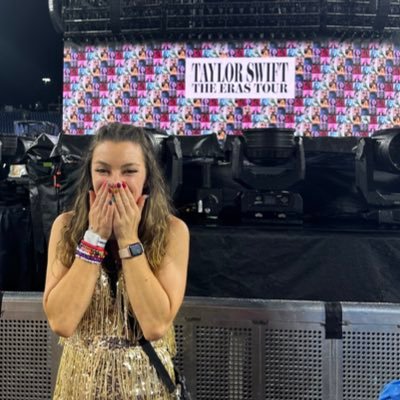 Steph💙❤️🤍Eras Tour Forever❤️💛💚's profile picture