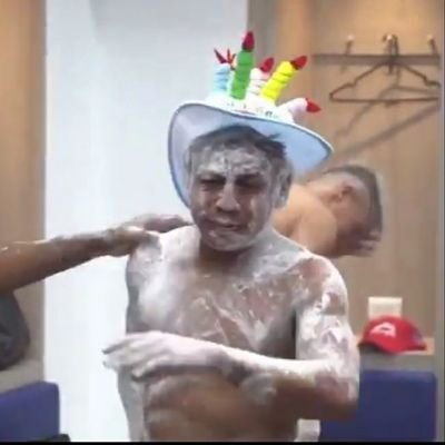 JUNIOR Out Of Context y Momentos's profile picture