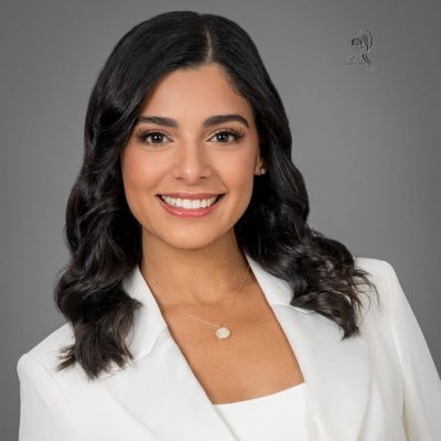 ClaudiaRM_MD's profile picture
