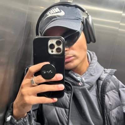 Layton Williams's profile picture