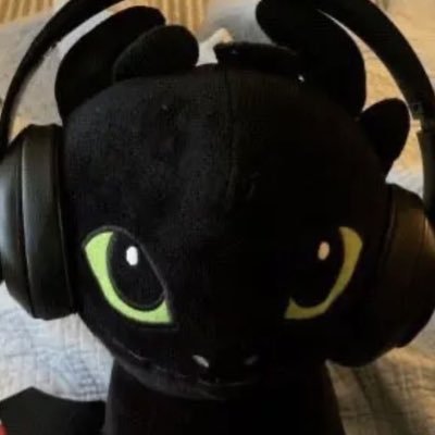 pau1inluv's profile picture