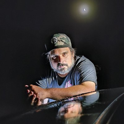 oldpunkmtl's profile picture