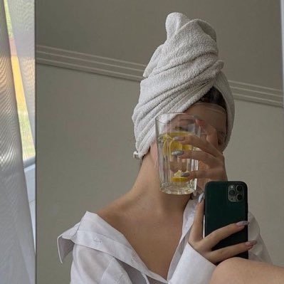 smutnapandaxy's profile picture