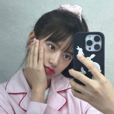 YJ ent•'s profile picture