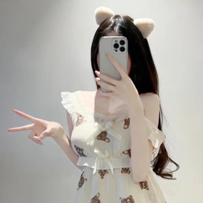 fhheese35's profile picture