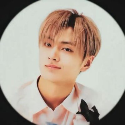 violetefairy's profile picture