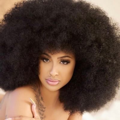LaLovetheboss2_'s profile picture