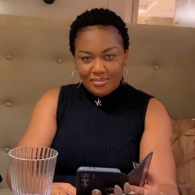NicolePosho's profile picture