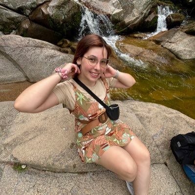 pavi 🥀🧚🏻♀️🇦🇷's profile picture