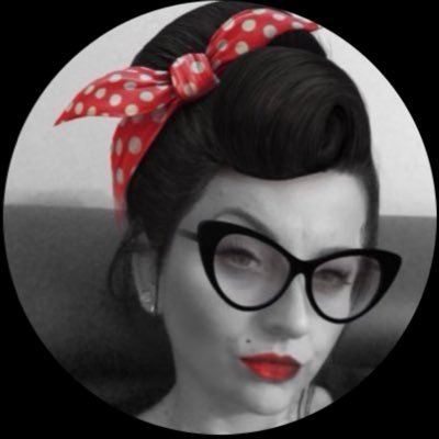 Monika_TeoriaZła •®•'s profile picture