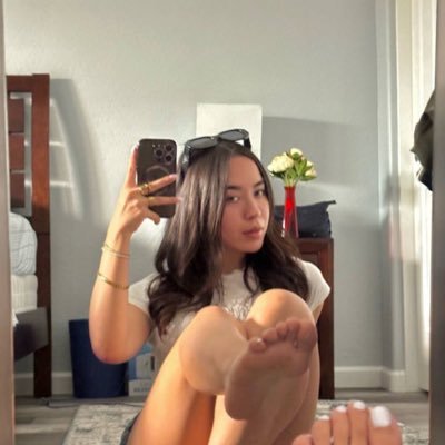 M A D I's profile picture