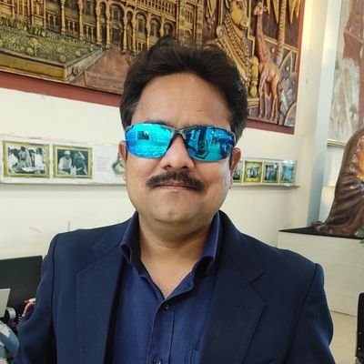 Niraj Pandey( Zee news)'s profile picture