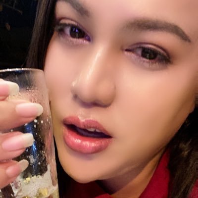 Chompoo's profile picture