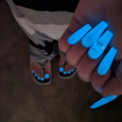 Mzglowtoes's profile picture