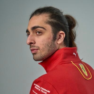 Bari Broumand's profile picture