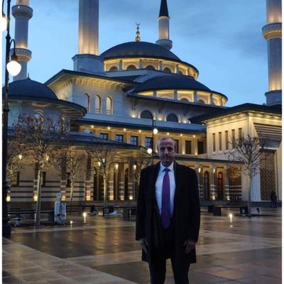 🇹🇷HÜSEYİN Y. ÖZTÜRK 🇹🇷's profile picture