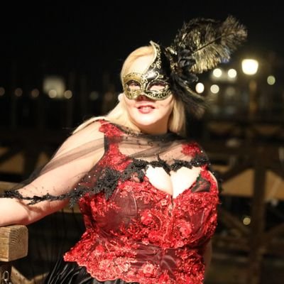 AdenaBusty's profile picture