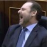 Esclavo del sistema 的头像