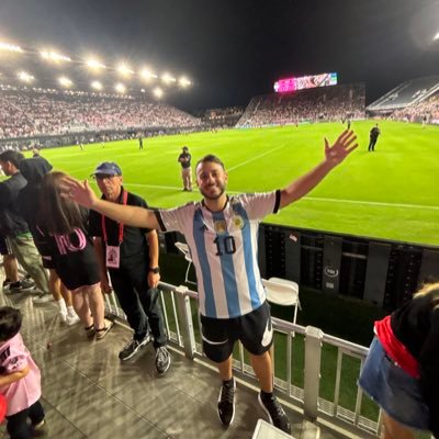 ManuuInfantes's profile picture