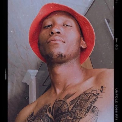 TeezaLemapi's profile picture