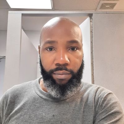 Papa Ejima 🇨🇦 🍁🇳🇬's profile picture