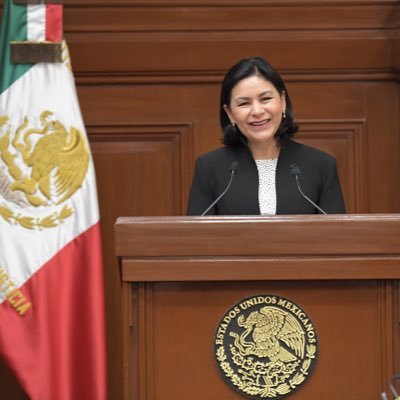LMonicaLopezB's profile picture