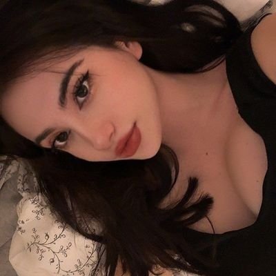 𝒔𝒂𝒃𝒓𝒊𝒏𝒂's profile picture