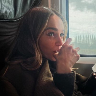n.'s profile picture