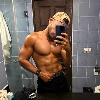 maitrerayan94's profile picture