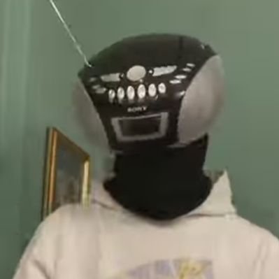 crlolla's profile picture