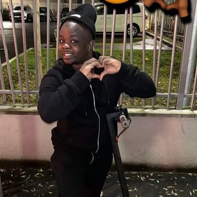 Flakeboii's profile picture