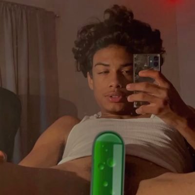 𝐂𝐫𝐞𝐚𝐦𝐬𝐤𝐢𝐓𝐫𝐞𝐥💦.'s profile picture