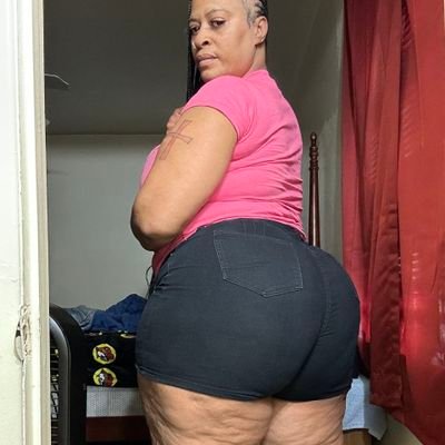 grannythiick's profile picture
