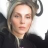 Profilbild von Angelina Vatanen