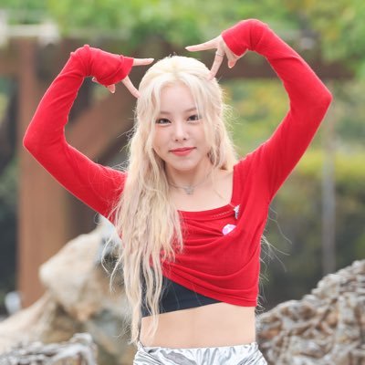 MELLIFLUOUS_417's profile picture