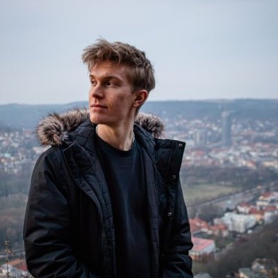 mejealously's profile picture
