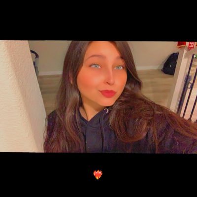 yagirlsarina24's profile picture