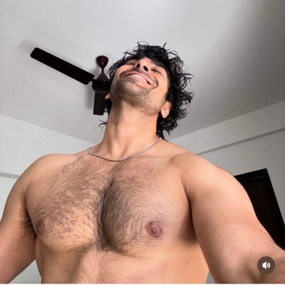 Desimenreturns's profile picture