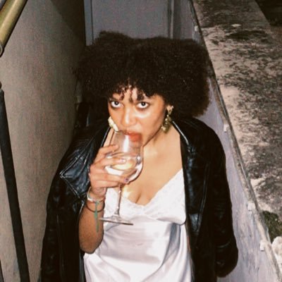 RINA.'s profile picture