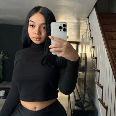johary13_'s profile picture