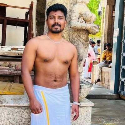 vasanth25781189's profile picture