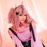 aiura darling is going to Fanfes 👾 的头像